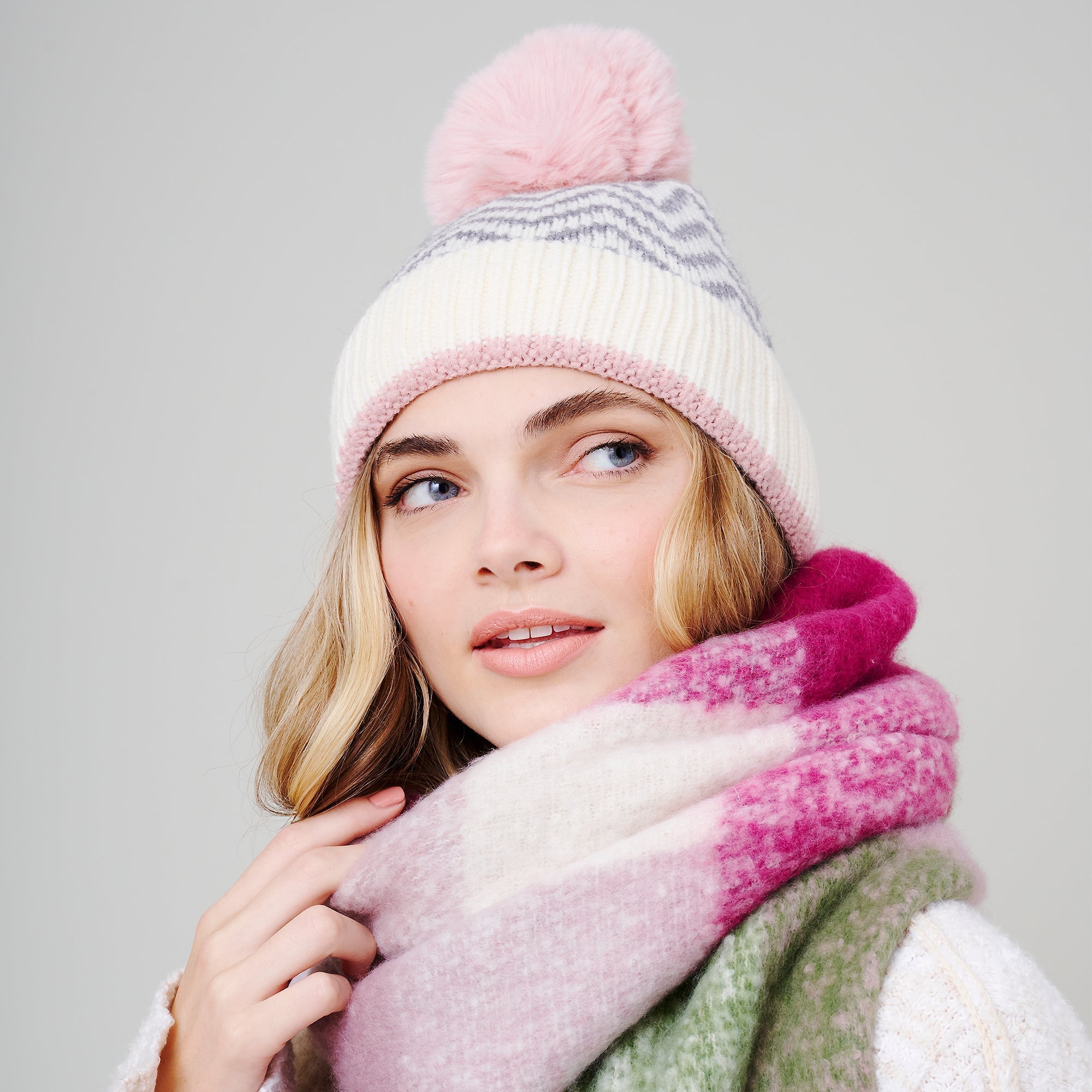 Zig Zag Print Beanie