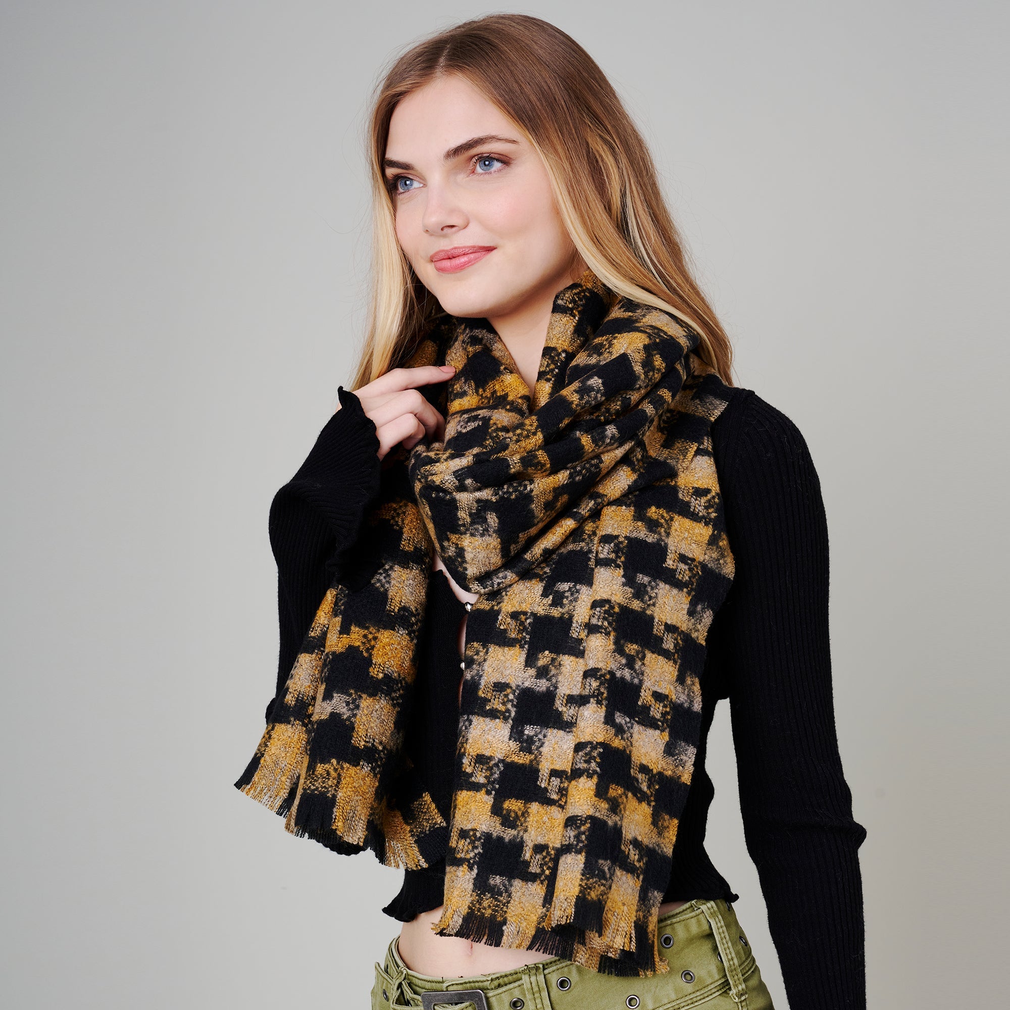 Houndstooth Print Soft Oblong Scarf