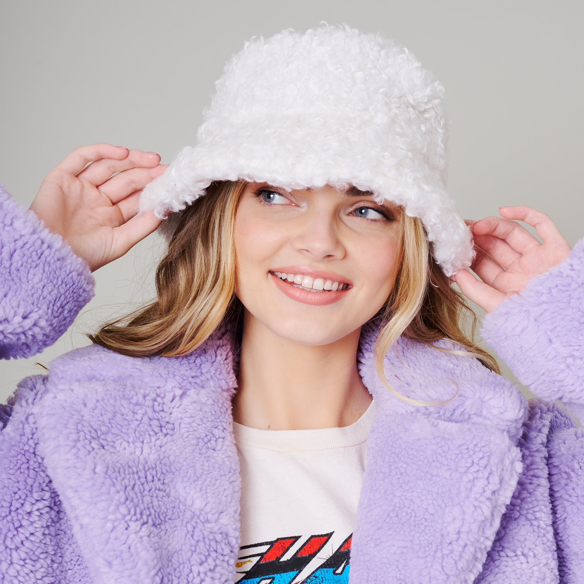 Teddy Fur Bucket Hat