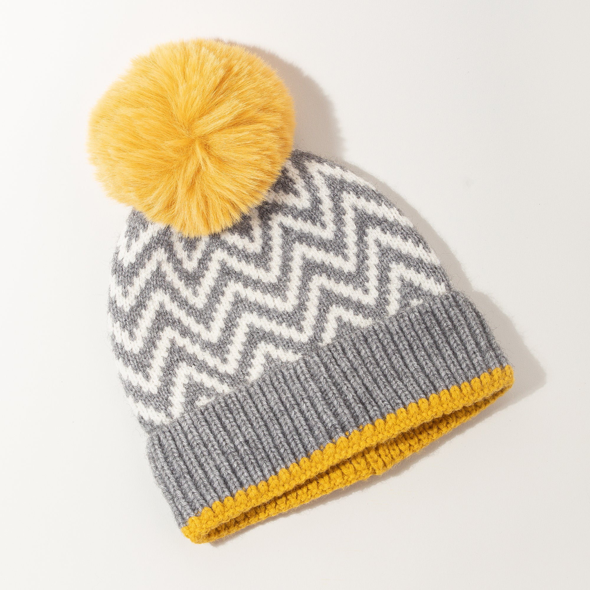 Zig Zag Print Beanie