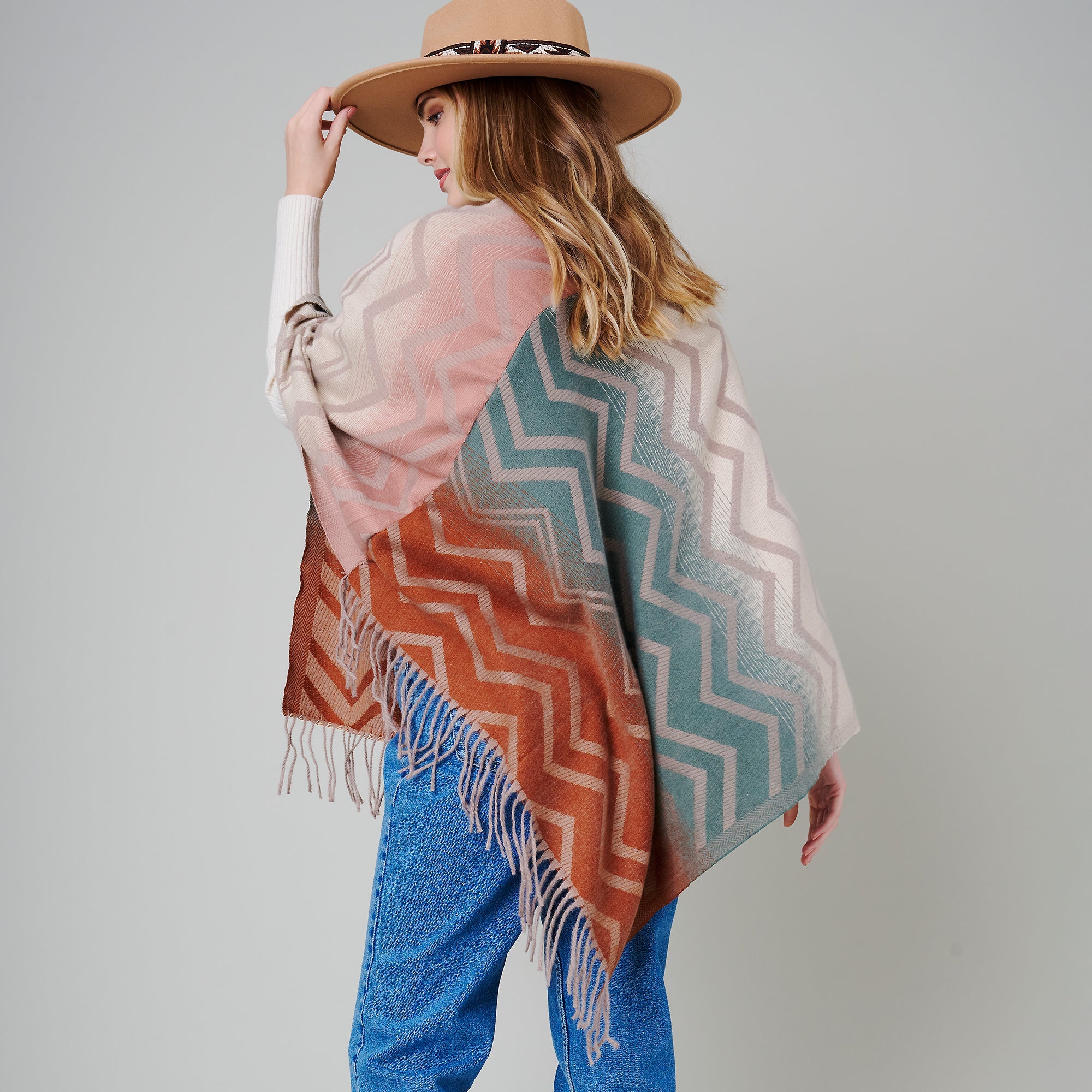 Gradient Aztec Print Poncho