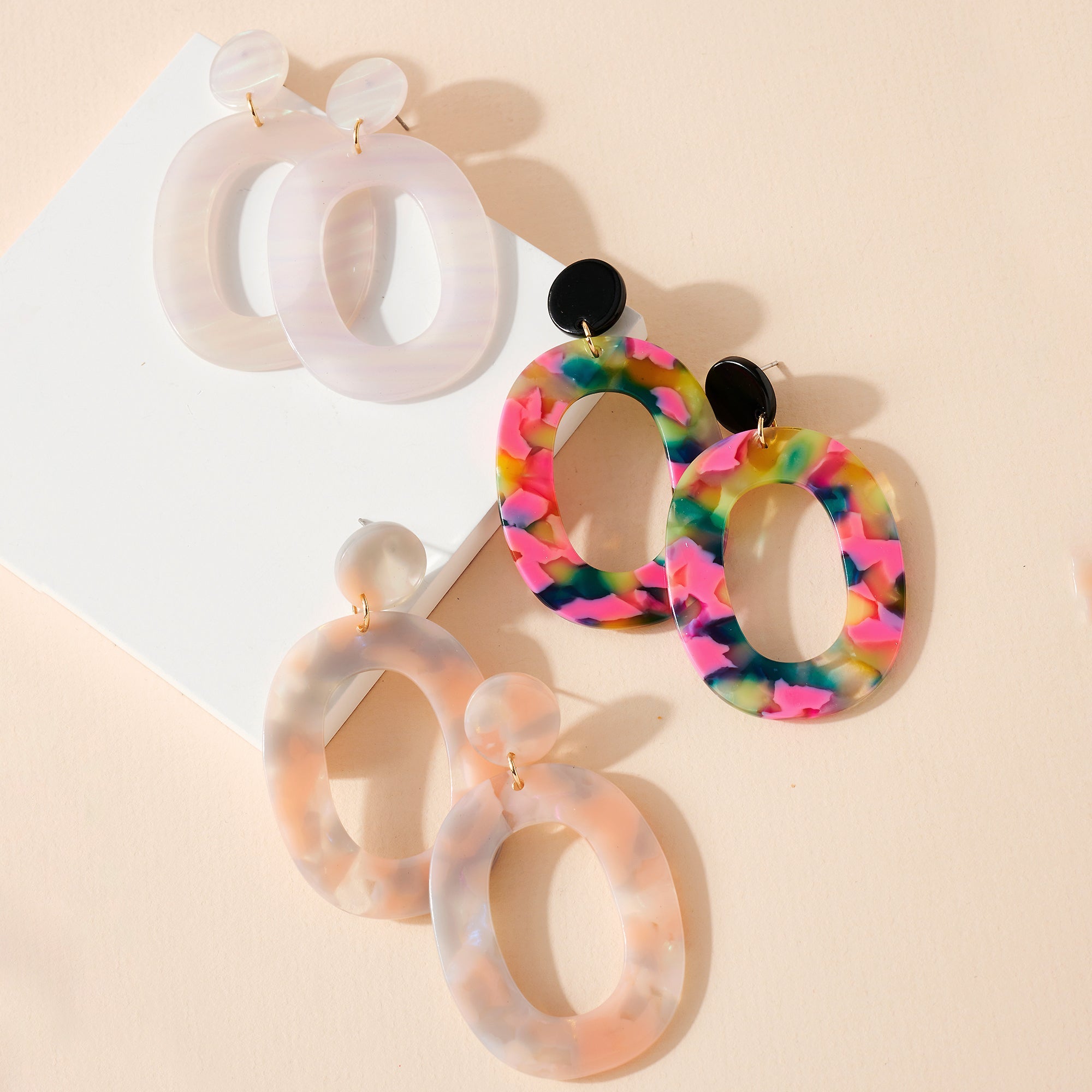 Multicolor Oval Dangling Earrings