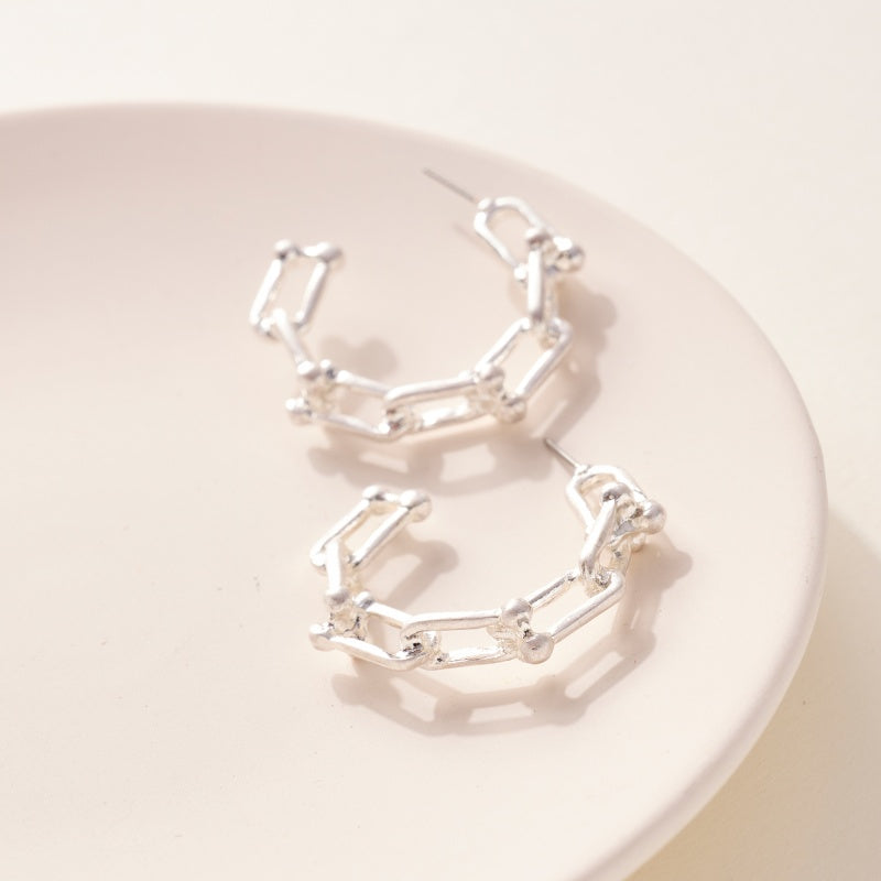 Metal Links Hoop Earrings
