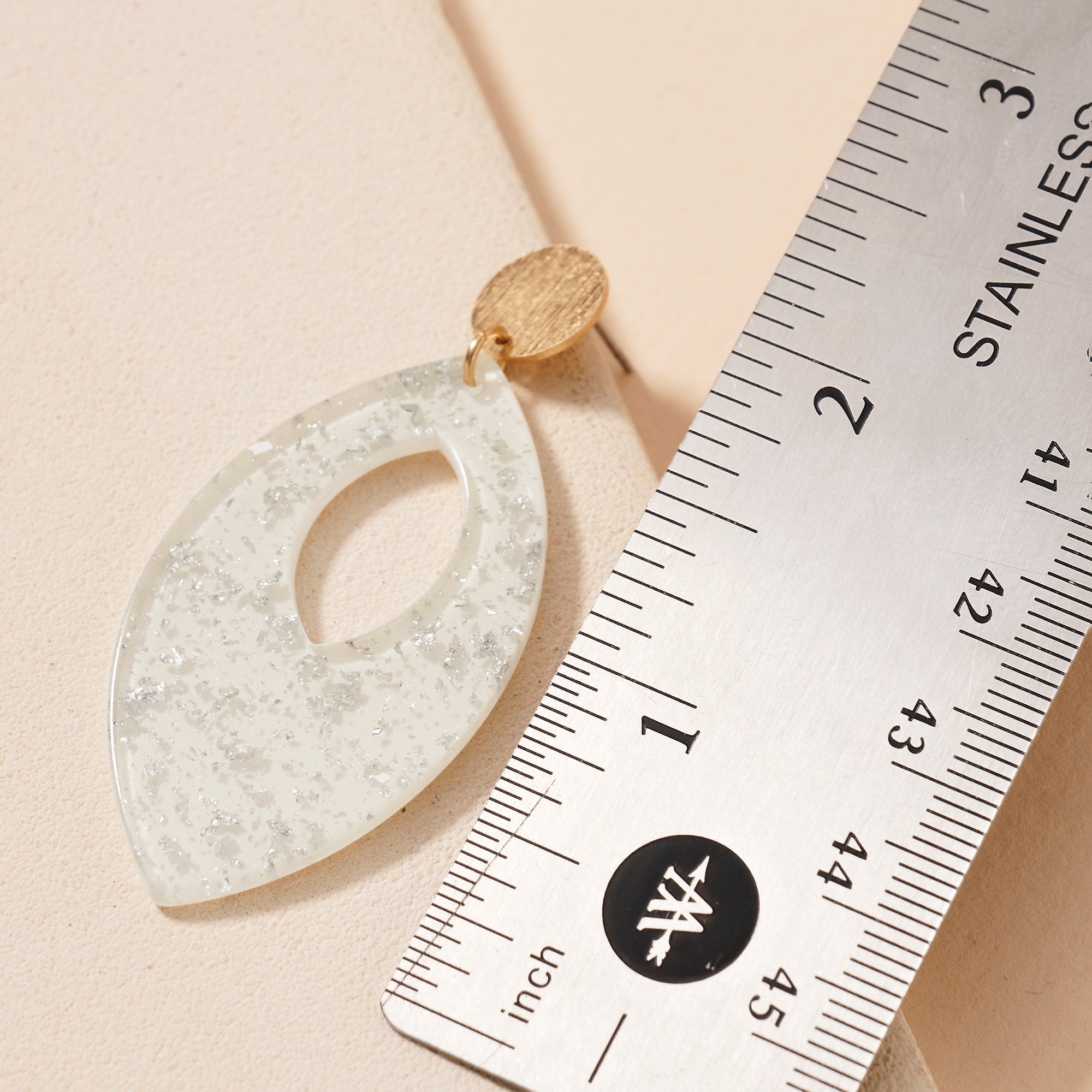 Flake Leaf Cut Out Dangle Earrings