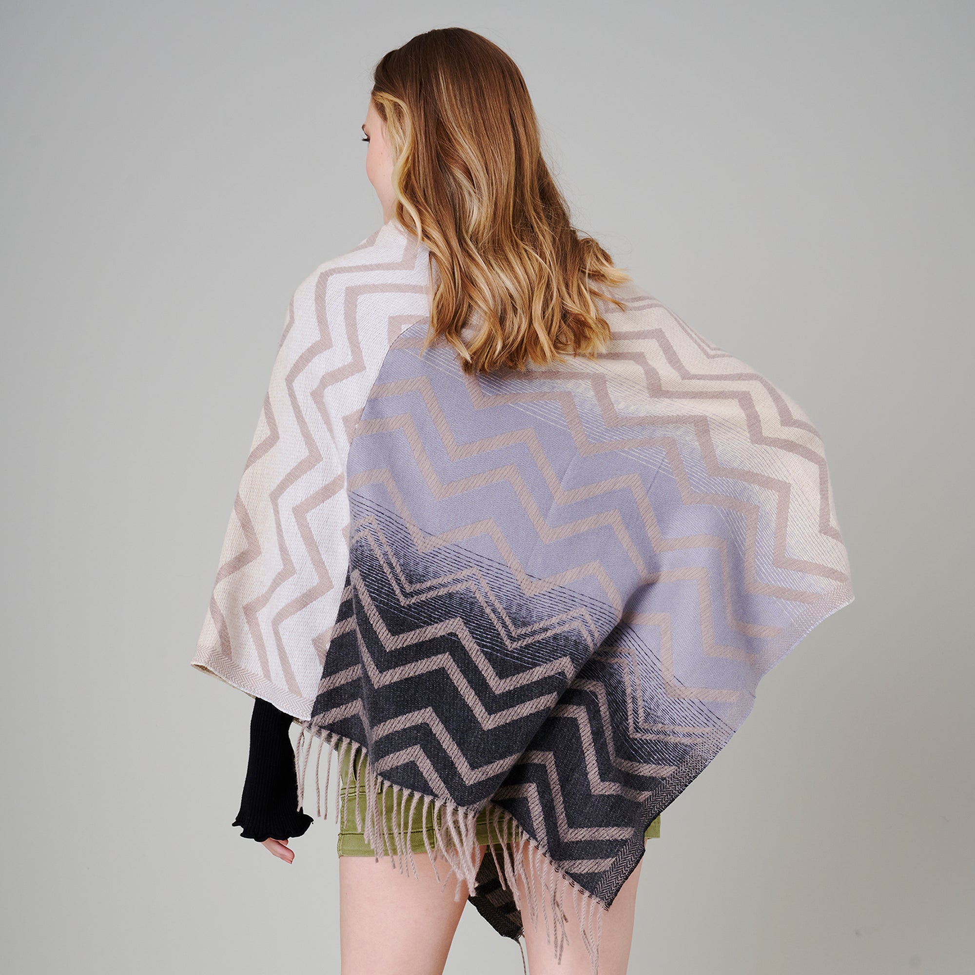 Gradient Aztec Print Poncho