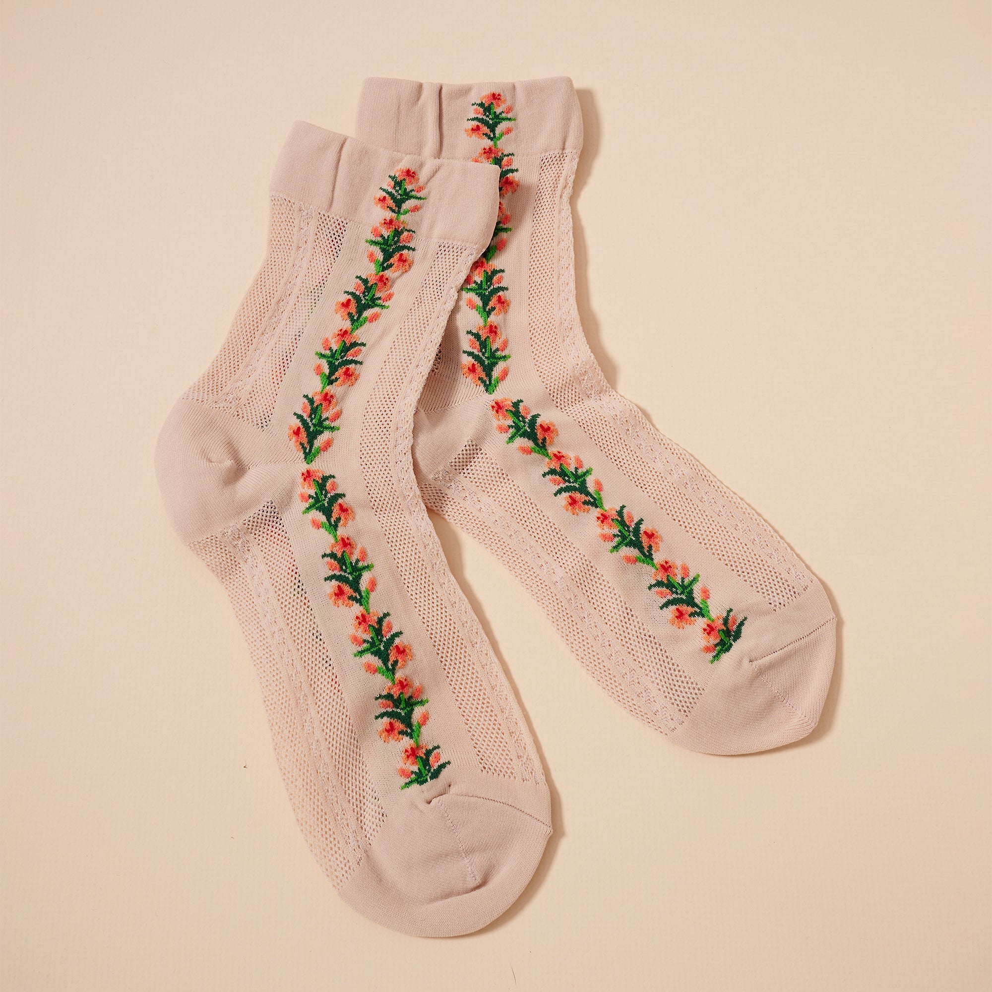 Floral Trim Knit Socks